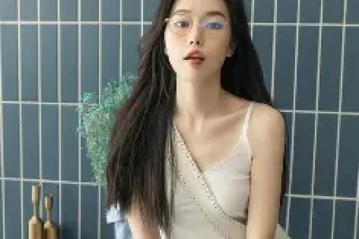 “京圈顶级富二代”获刑人设崩塌他的炫富藏着网红收割真相